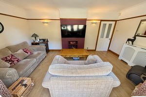 Lounge- click for photo gallery